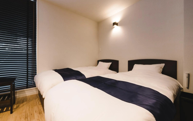 Trip Base HAKATAEKIMAE – Guest Rooms – Fukuoka
