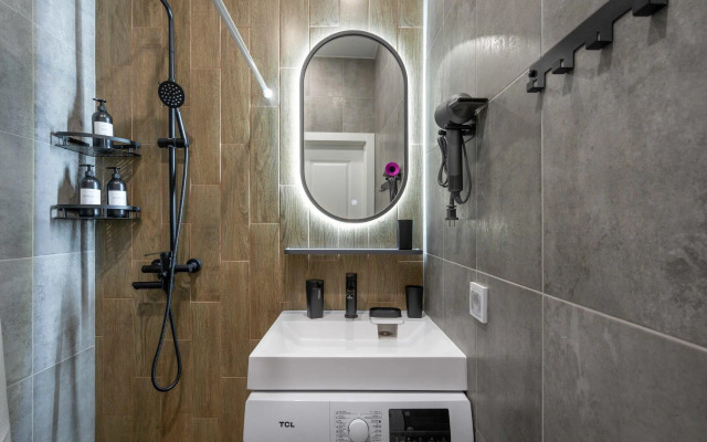 Метры в центре на улице Гатчинская 2/54