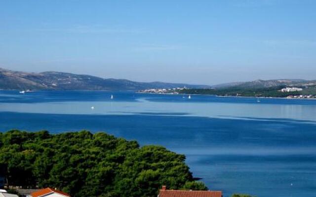 Three-Bedroom Apartment in Trogir