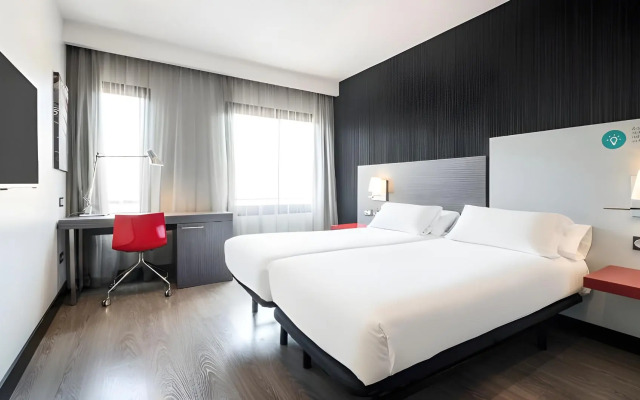 Hotel ILUNION Suites Madrid