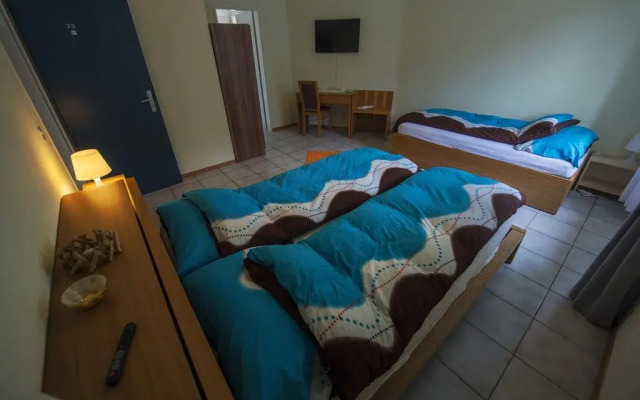 Hotel Ristorante Camoghe