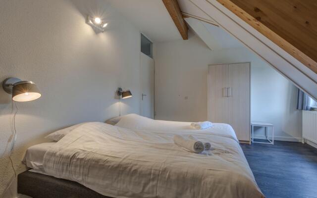 Restyled Villa With Dishwasher, Near the Beach