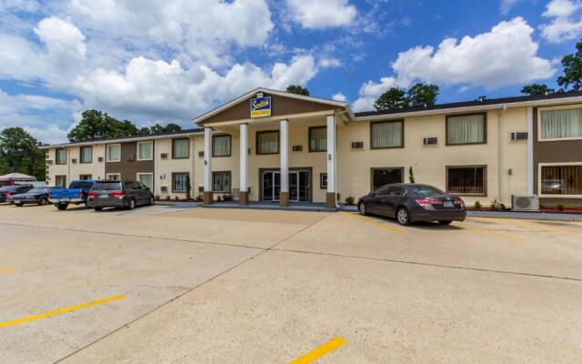 Scottish Inn and Suites
