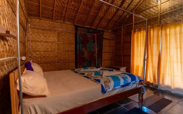 Hampi Natures Cottage