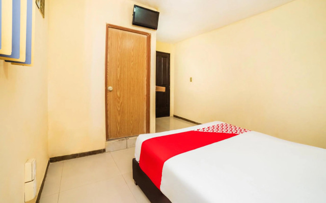 OYO Hotel Bugambilia San Luis Potosi