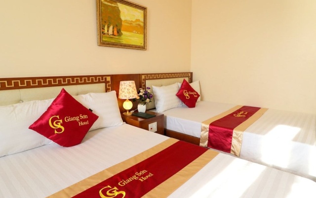 The Art - Giang Sơn Sea View Hotel – Guest Rooms – Haiphong