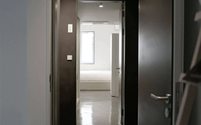 Small House Big Door