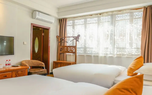 Floral Hotel Mi Yu Inn Lijiang