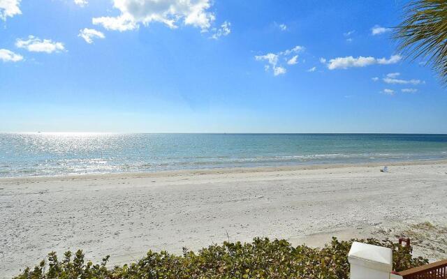 Tides 642 Luxurious pools/Hot tubs/Grills-It's Paradise!