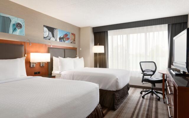 Crowne Plaza Auburn Hills by IHG