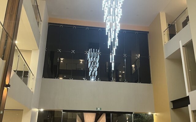 Hotel Cinco Diamantes