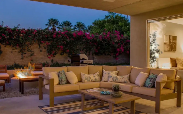 Bon Vivant Palms Holiday home 4