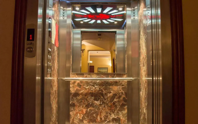 Garni Hotel Planeta Inn