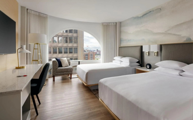 Montreal Marriott Chateau Champlain