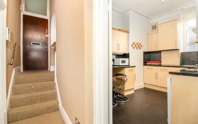 Elegant Apartment Near Oxford Street