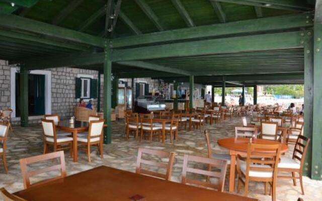 Hotel RR Meljine