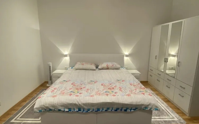 DMC Vienna Apartments - Top 4