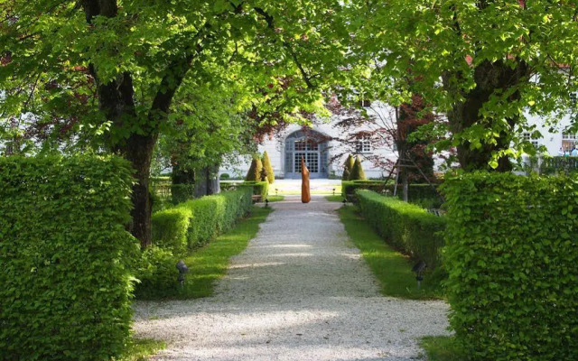 Hotel Schloss Lautrach