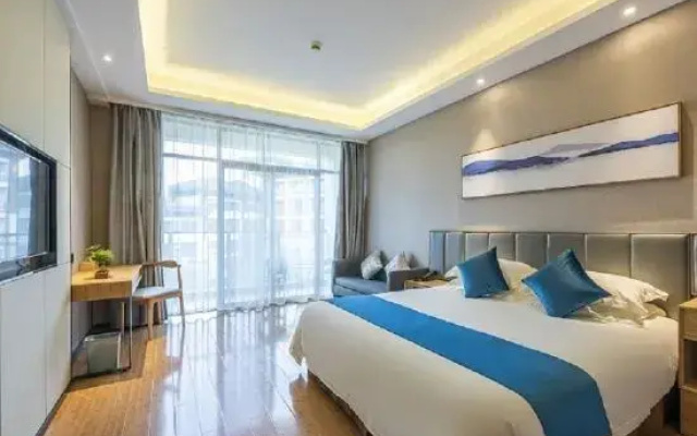 Kaiyuan Life Hotel at Central Lake of Qiandao Lake