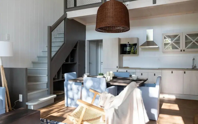 Spacious Family Mansion