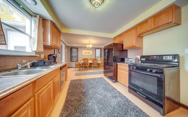 University Heights Home Near Downtown Cleveland!