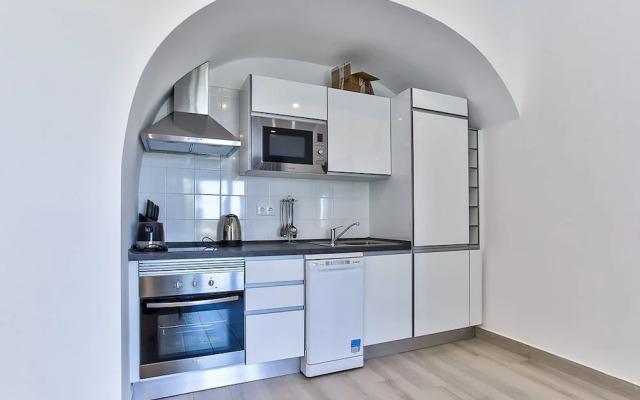 Goldeneye Luxury 6 Bedroom Villa With Infinity P