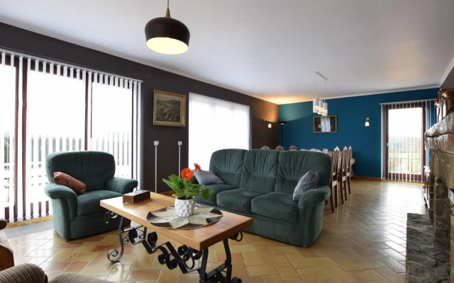 Holiday Home in Porcheresse Near Hiking Trails