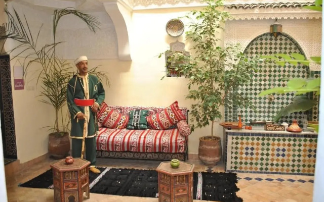 Dar Mounadim