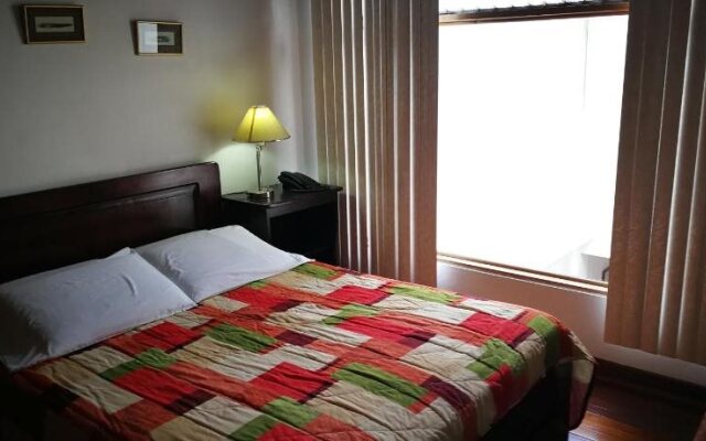 Hotel Hojarascas