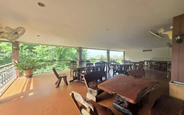 Phaiboon Hotel & Resort