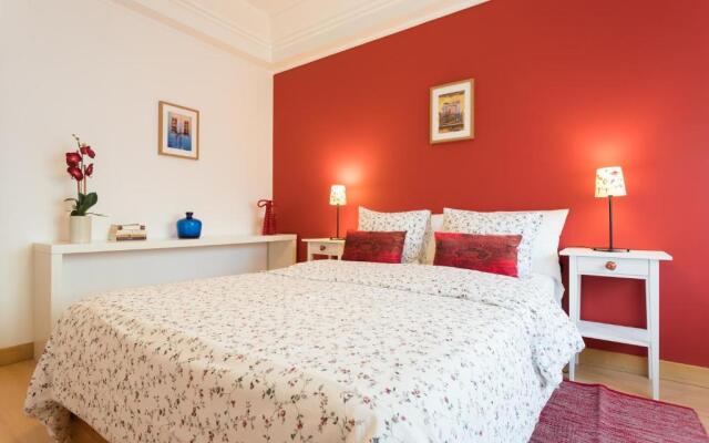 Top Location Beautiful Apartment