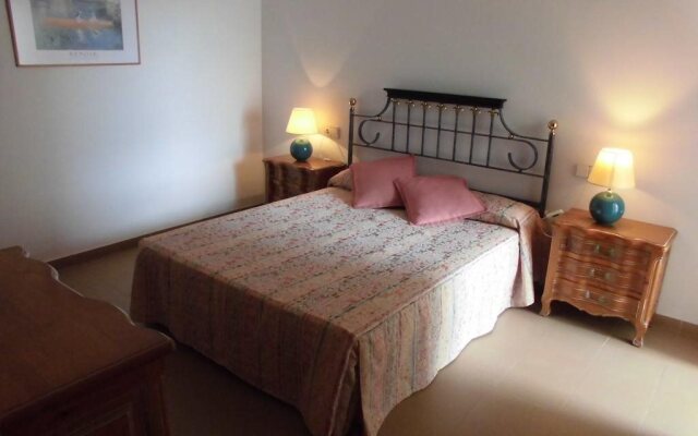 Aparthotel Es Pueto