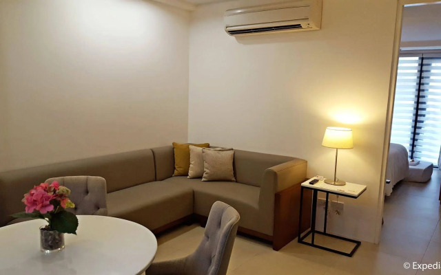 Pontefino Hotel and Residences