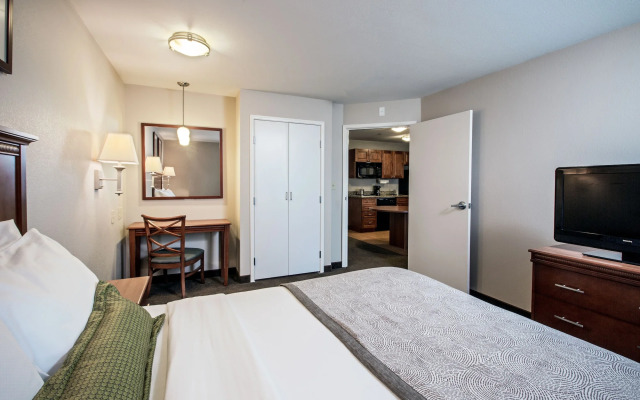 Candlewood Suites Perrysburg by IHG