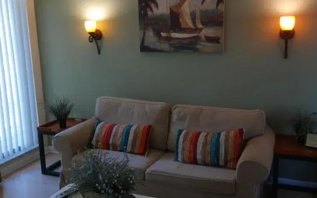 Kira-Mar Waterfront Villas