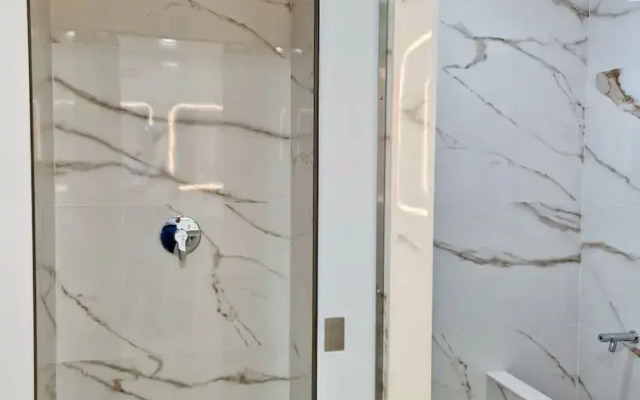 Velvet Hostel Business