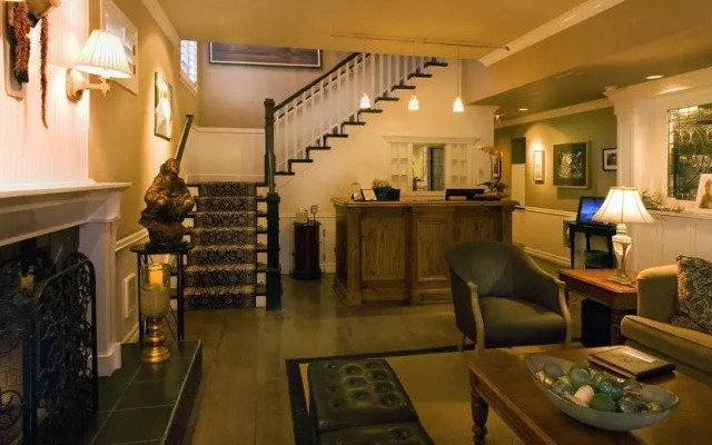 Cannon Beach Hotel Collection