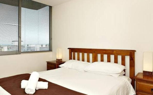 Astra Apartments Melbourne CBD