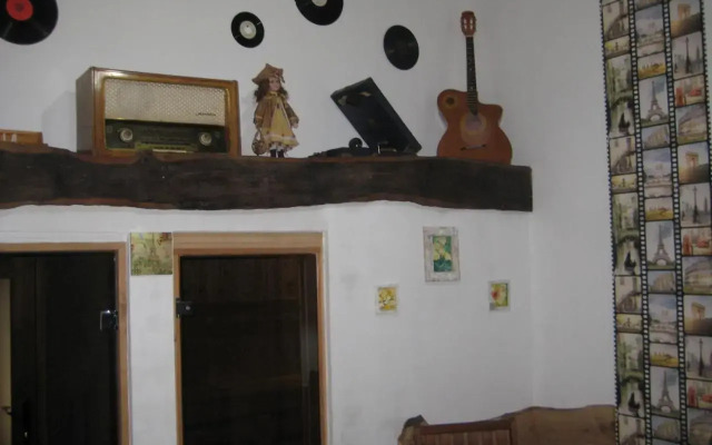 Beeva House