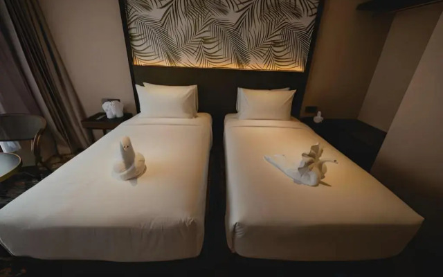 Monkeys Canopy Resort