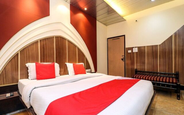 OYO 18474 Hotel Sukh Sagar