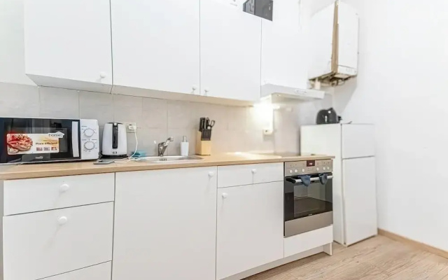 Private Room Long Stay Near Lugner City