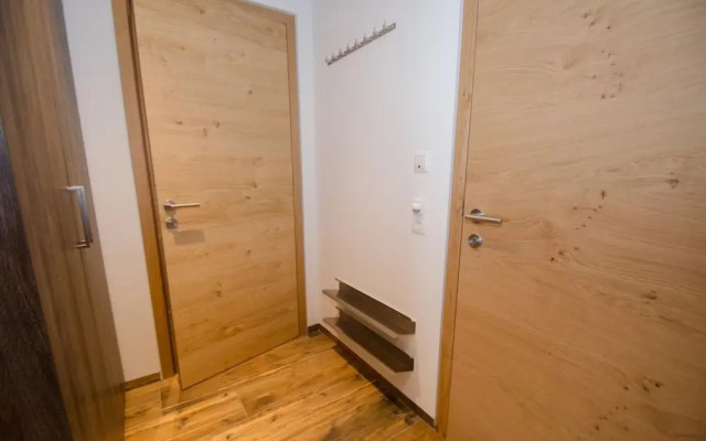 Superb Alpine Lodges Zell am See 4pax