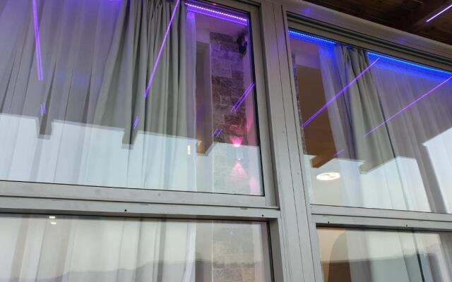 Avshalom Holiday Apartments
