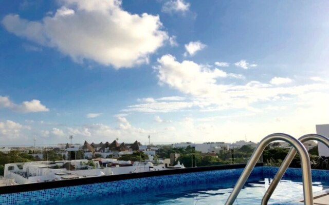 Menesse City Condo 1409