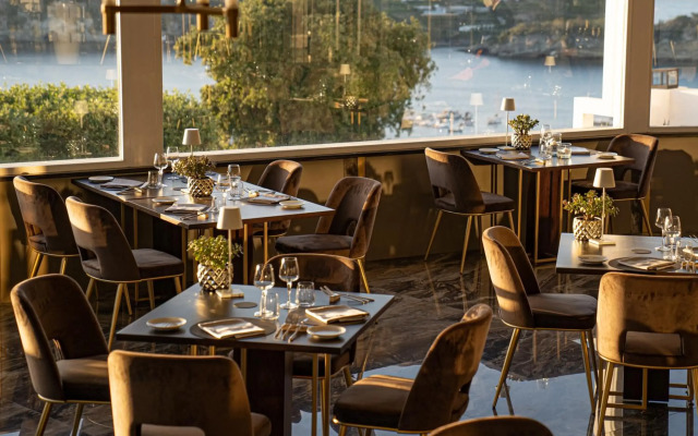 Cala Moresca Hotel