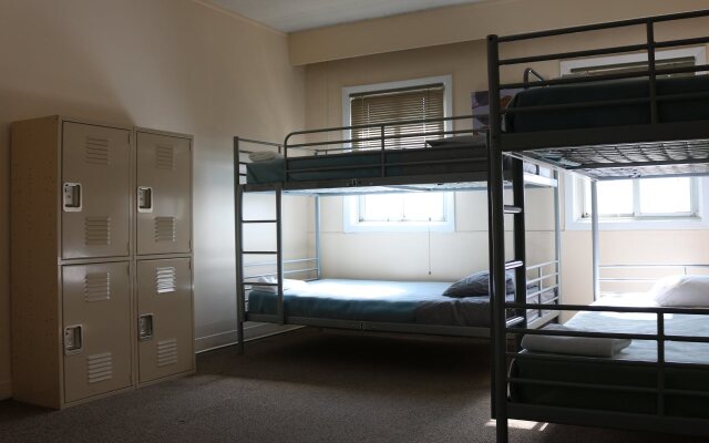 Westway Hotel & Hostel