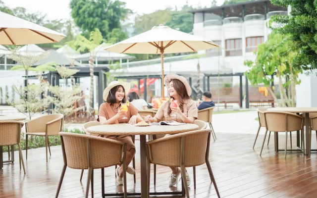 Surya Hotel & Cottages Prigen