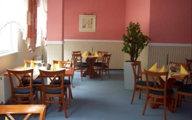 Parkhotel Brandis