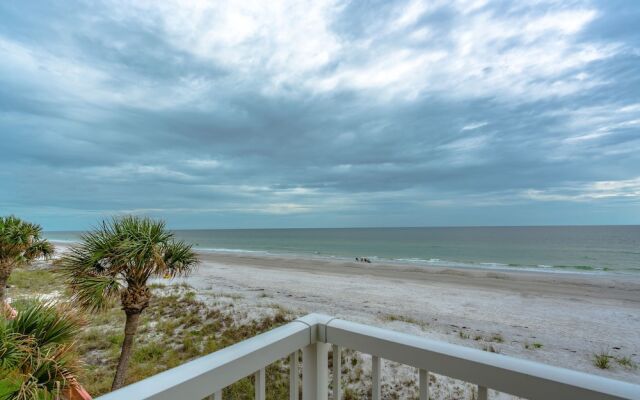 Pointe Condo #201 by Vtrips